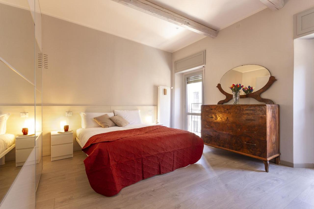 Suite Accademia - Smart Holiday Mântua Exterior foto